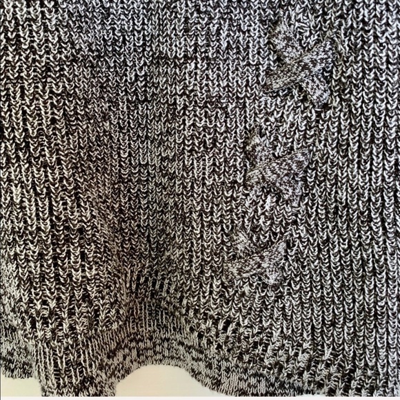 NWT A.N.A Grey & Black Oversized Sweater - Picture 4 of 7